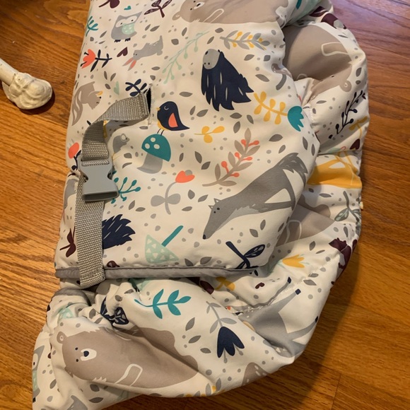 Baby Cart/high chair cover - like new - Picture 4 of 5